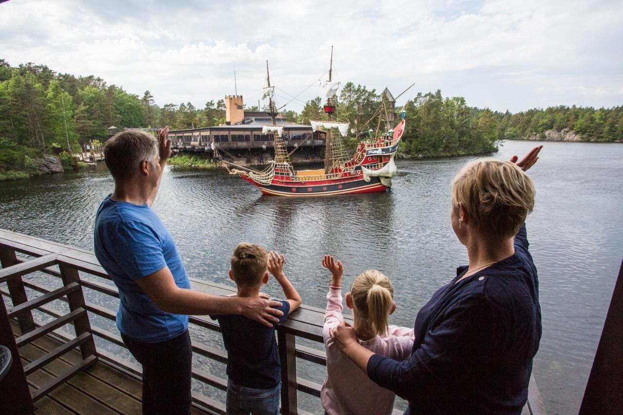 Dyreparken Safarihotell Kristiansand Bagian luar foto