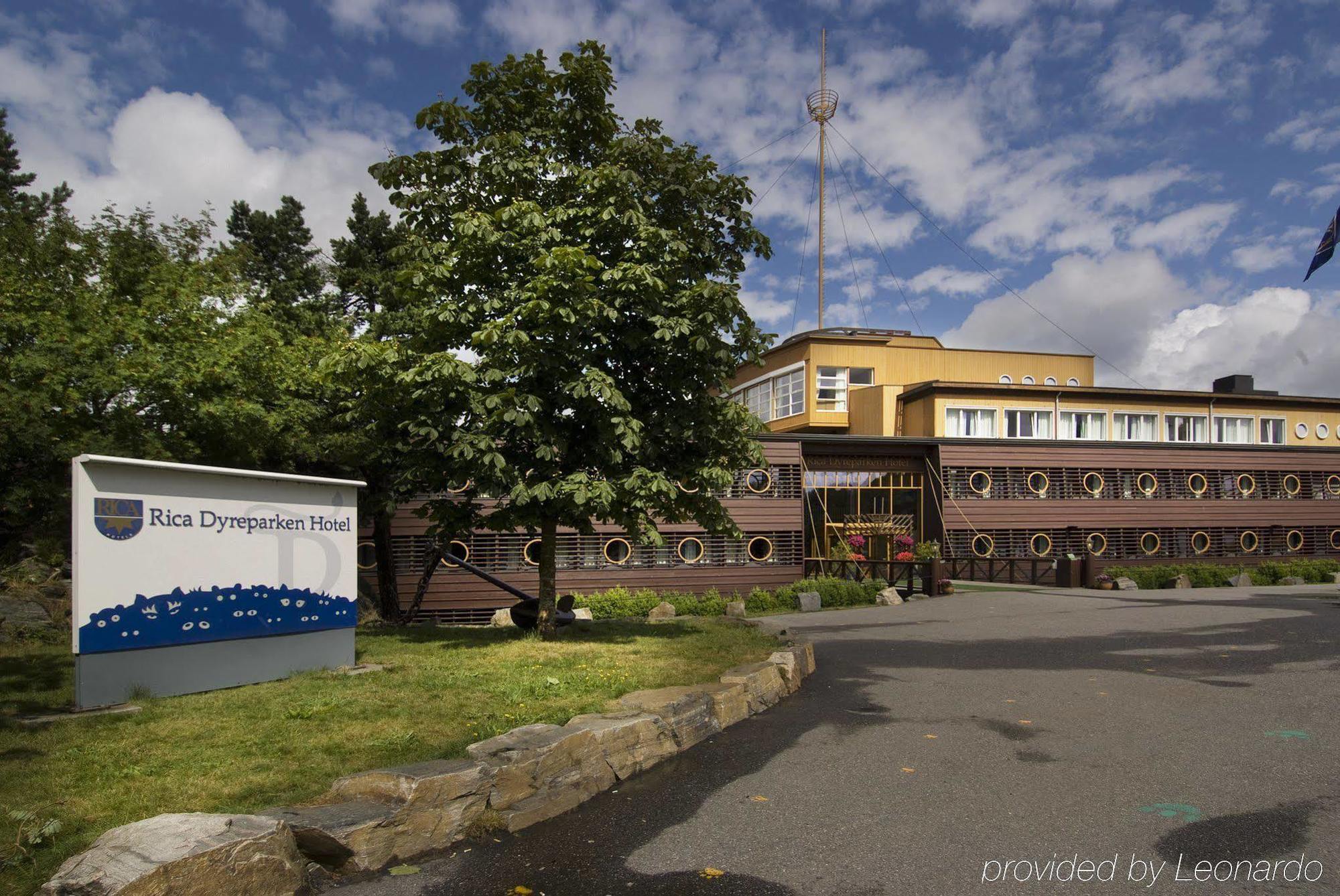Dyreparken Safarihotell Kristiansand Bagian luar foto