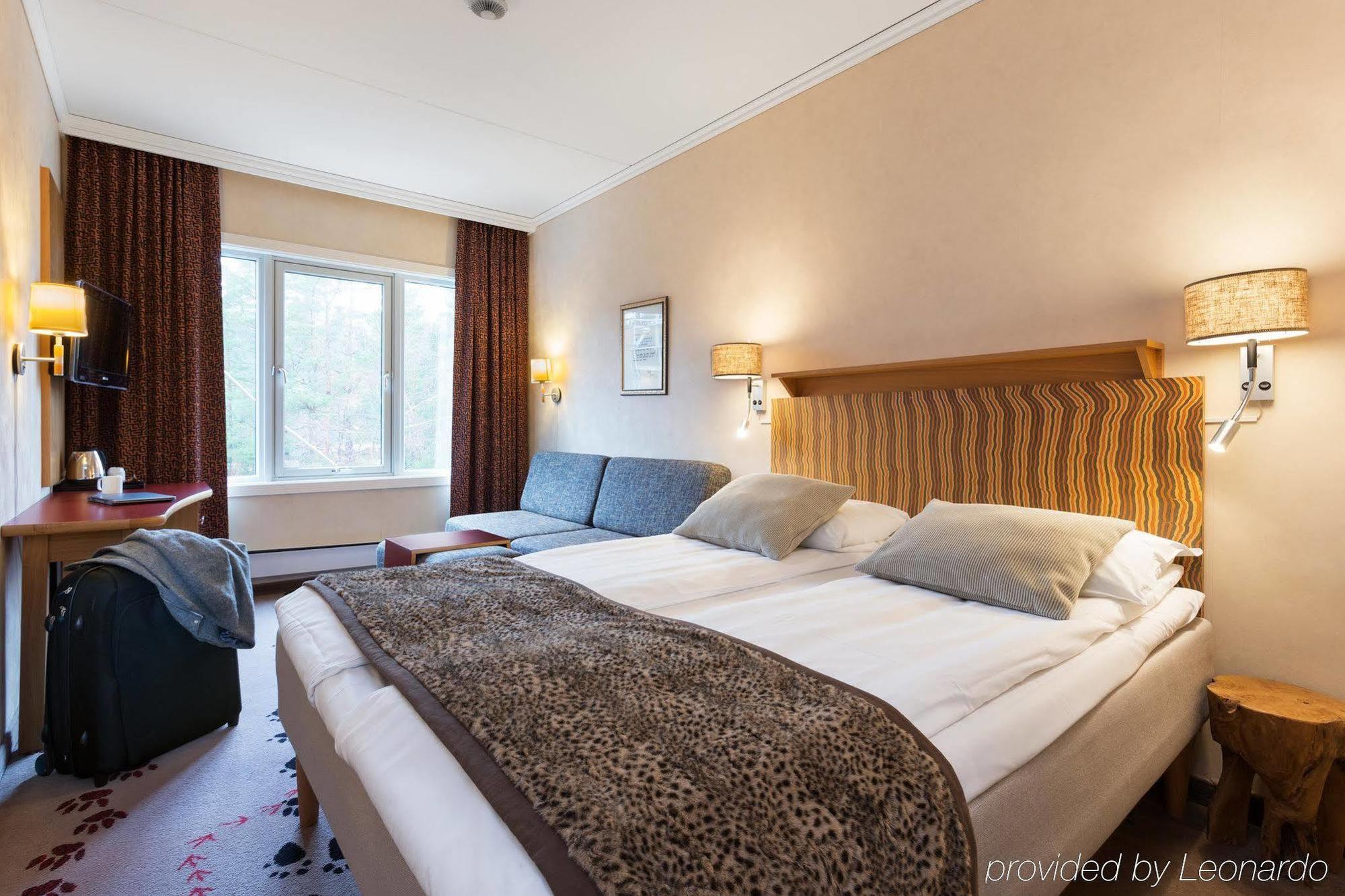 Dyreparken Safarihotell Kristiansand Bagian luar foto